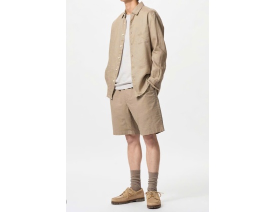 GARMENTS & TEXTILES